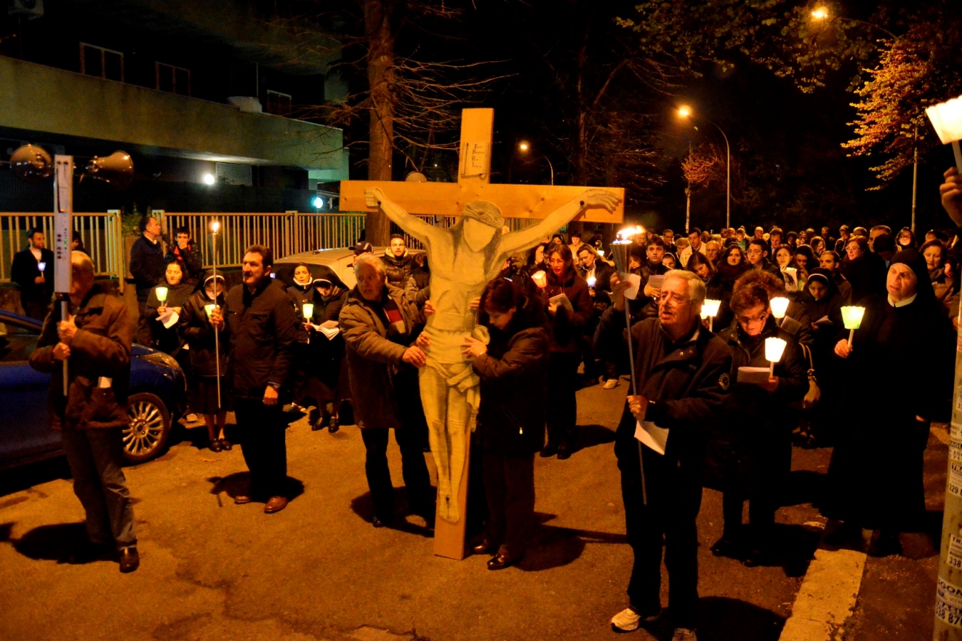 Via Crucis Missione Popolare